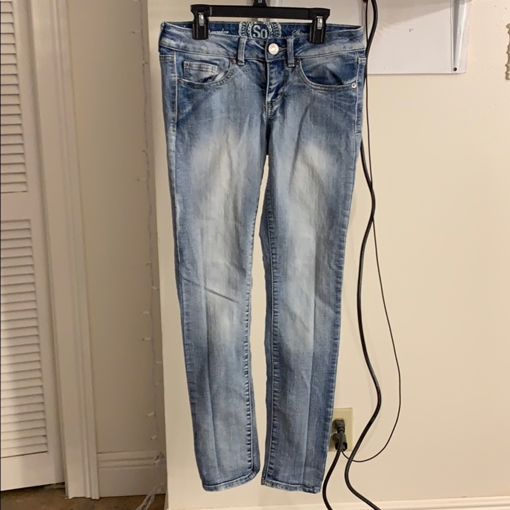 Blue Faded Jeans